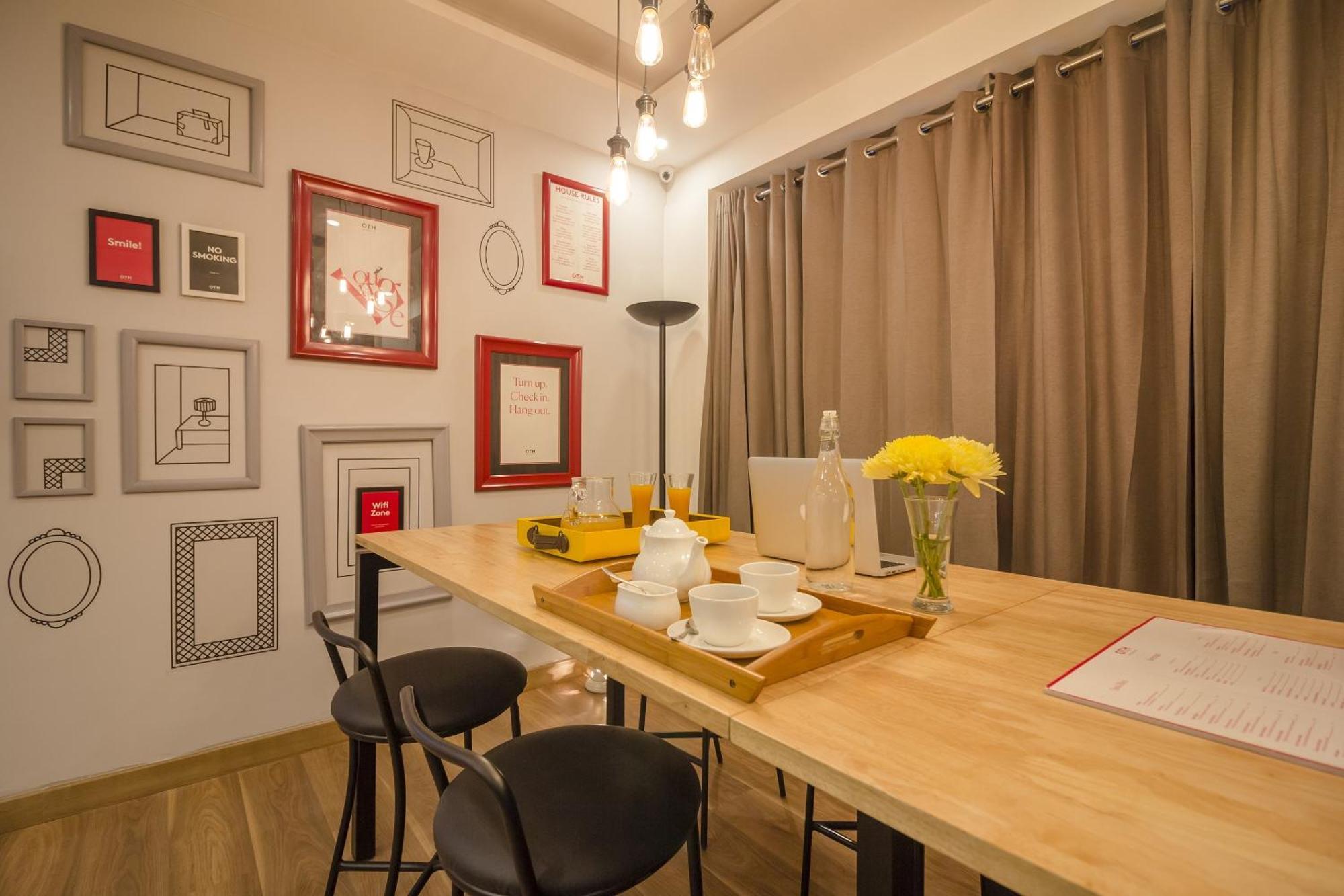 Townhouse The Premier View Near Iskcon Temple Noida Hotel Exterior foto